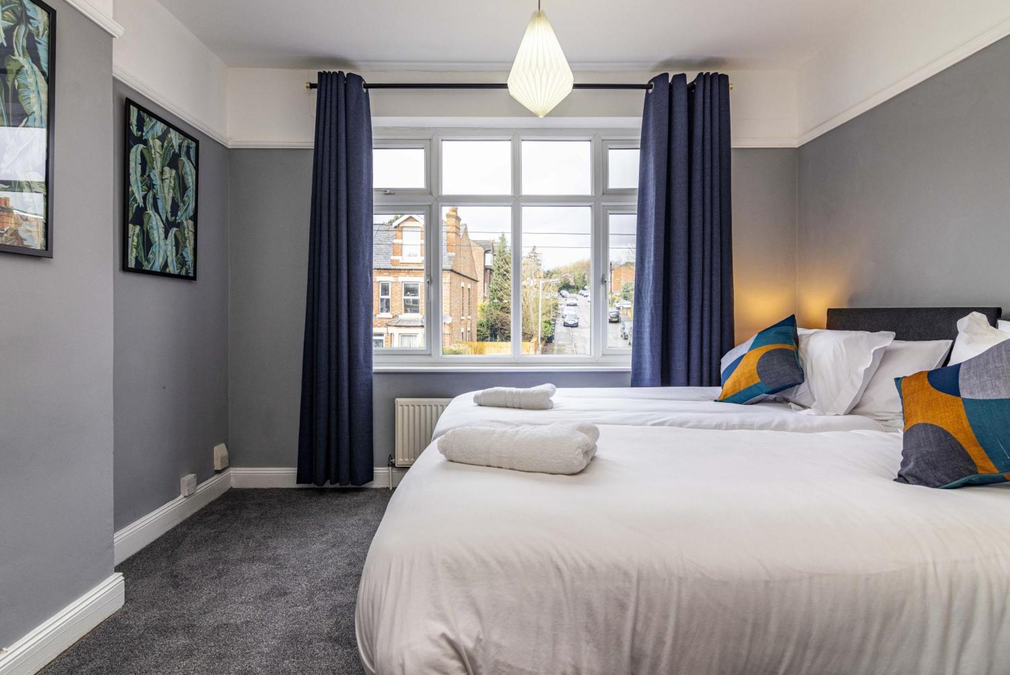 Lovely 4Bdr Home- Off Street Parking Sleeps 7 Nottingham Exterior foto