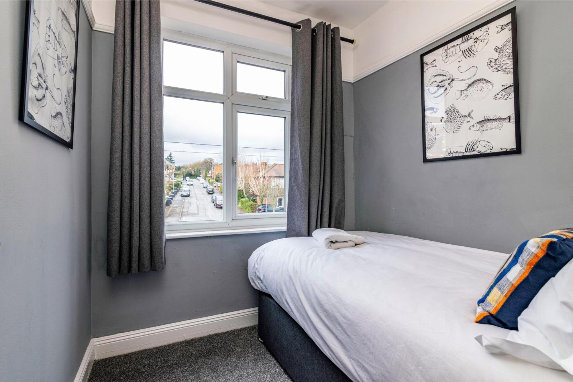 Lovely 4Bdr Home- Off Street Parking Sleeps 7 Nottingham Exterior foto